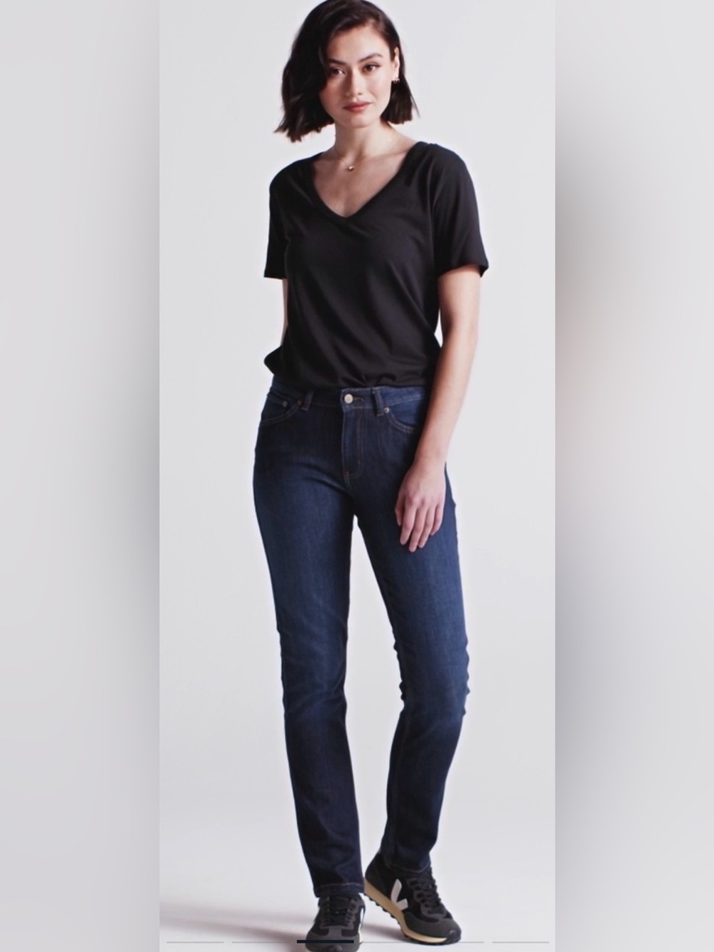 DU/ER NWT $139 Women's Straight Leg Jeans — Dark Indigo